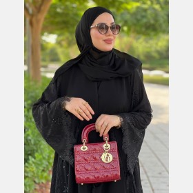 عبايه شيخه