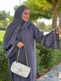 عباية غيداء