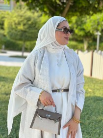عباية رانيا