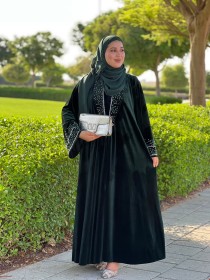 عباية مزون