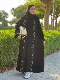 عباية سارة