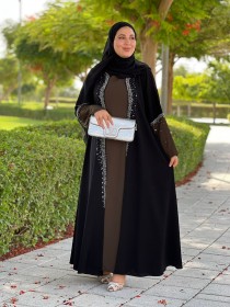 عباية رولا
